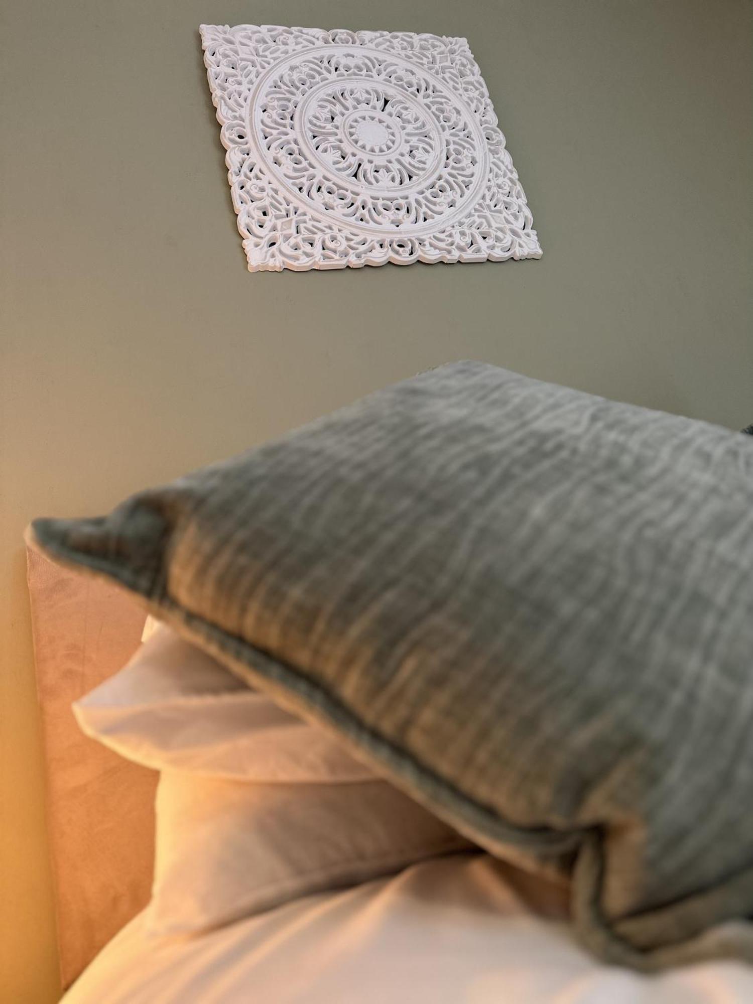 2 Bdr City Centre Apartment With Parking Cardiff Dış mekan fotoğraf