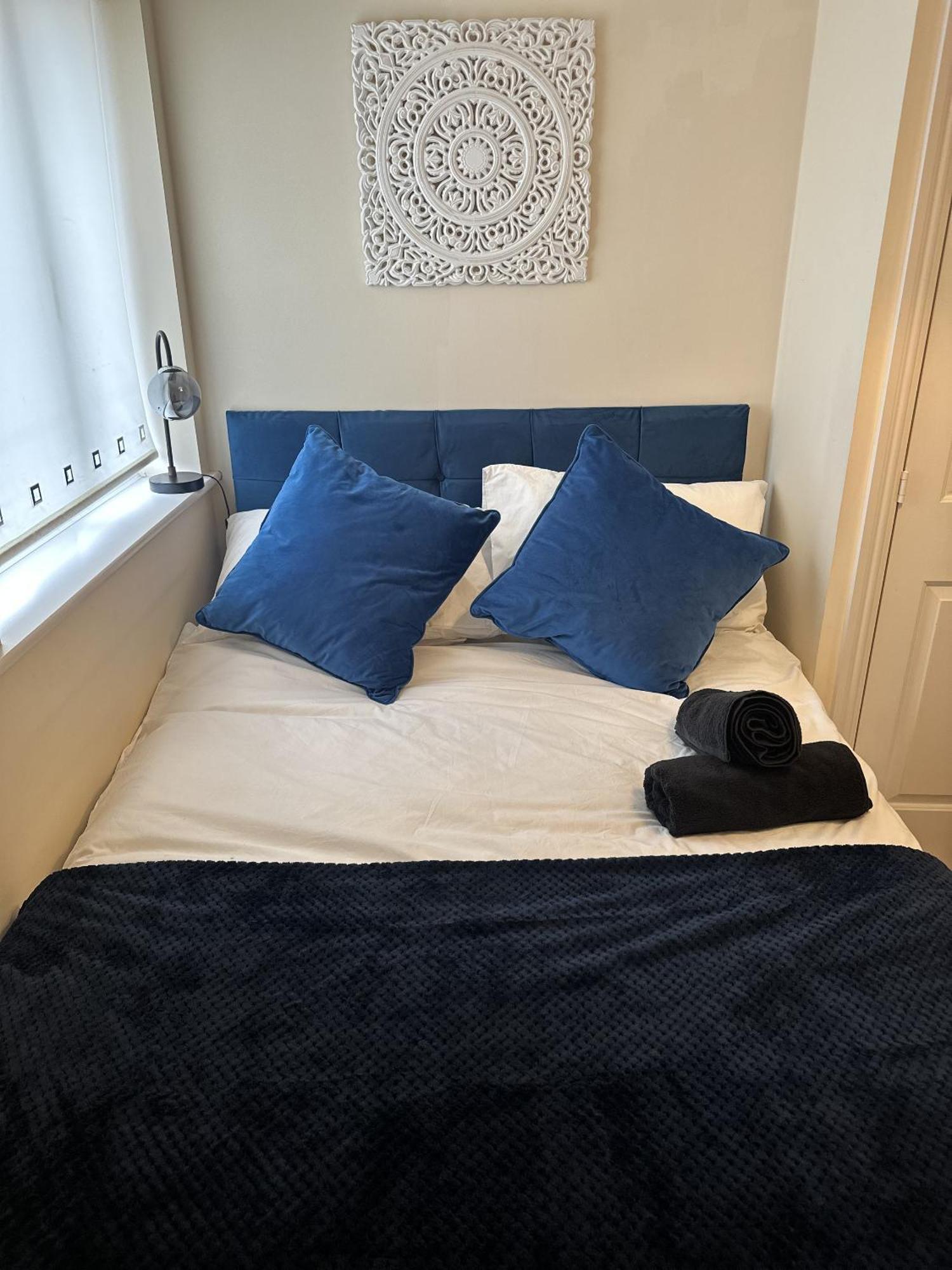 2 Bdr City Centre Apartment With Parking Cardiff Dış mekan fotoğraf